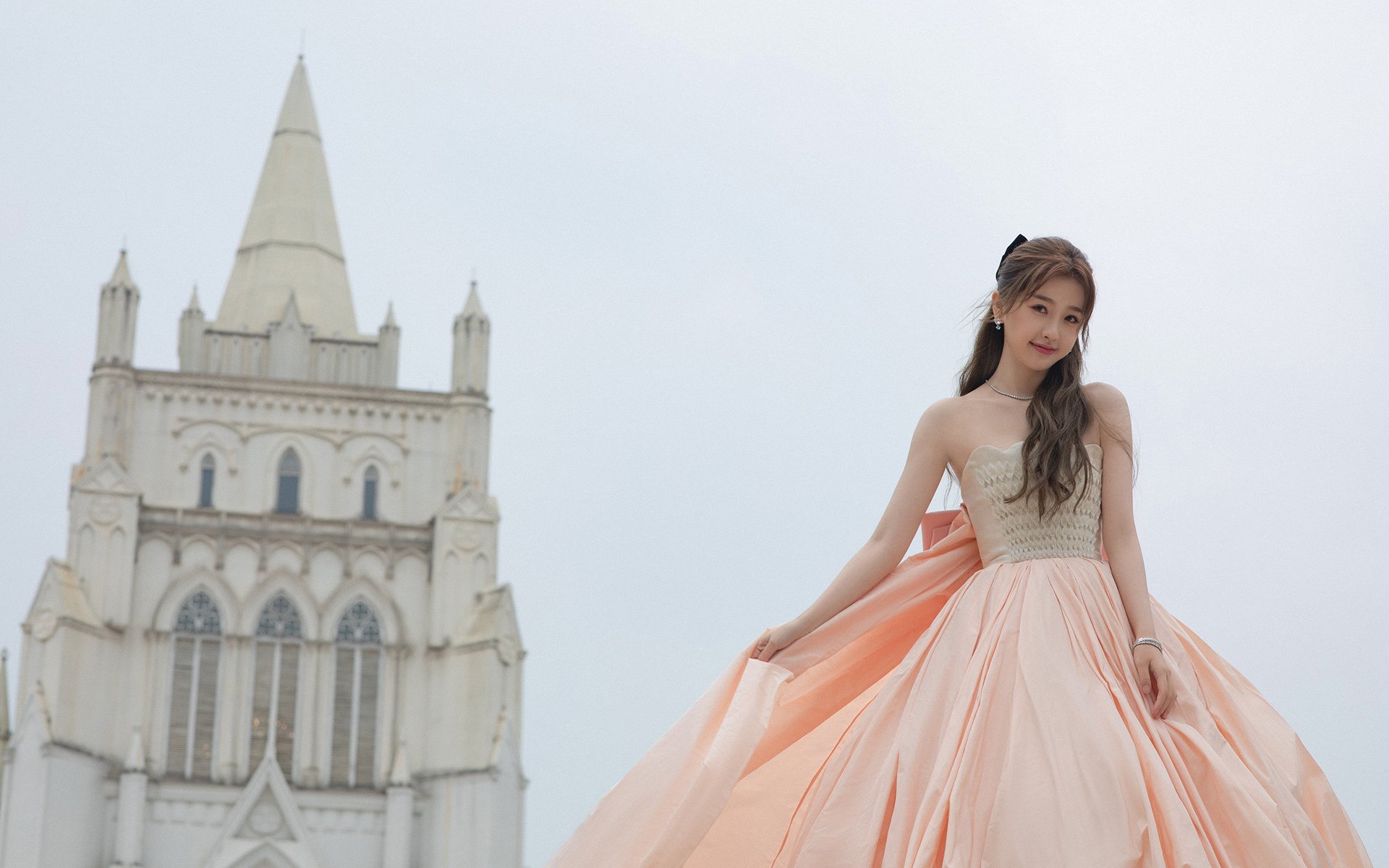 kaiyun.com-重要比赛中球队实力对决，激烈角逐，球队对战